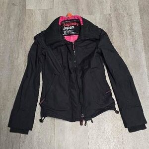 Superdry Japan The Windcheater black and pink jacket size small